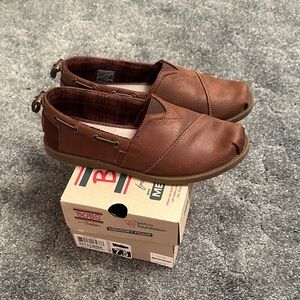 Skechers Women’s Tan Slip-On Loafers